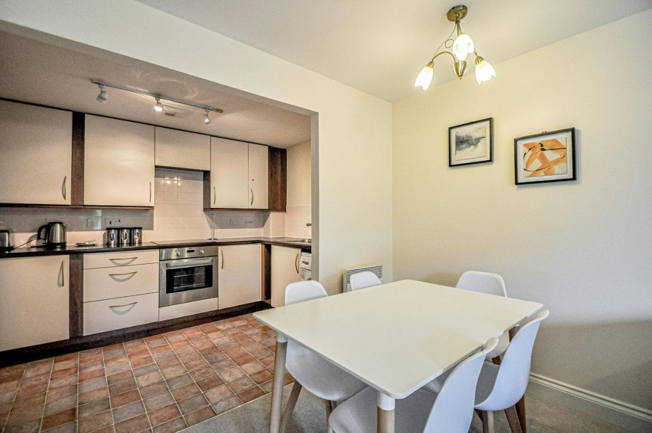Kings Quarter - Four Bed Apartment - #0202 Мейденгед Екстер'єр фото